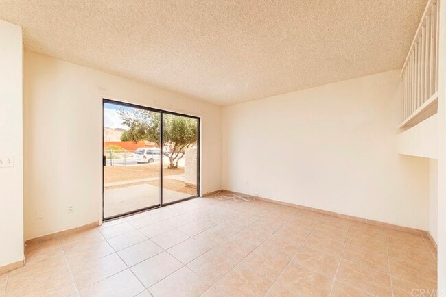 Photo - 55889 Santa Fe Trail Unit 4