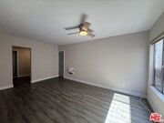 Photo - 1625 Franklin St Apartment Unit B
