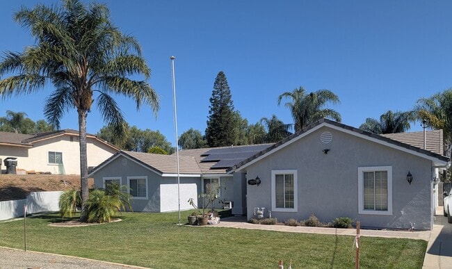 Building Photo - Beautiful 1 Bed 1 Bath ADU for Rent! Unit 18620 Granite