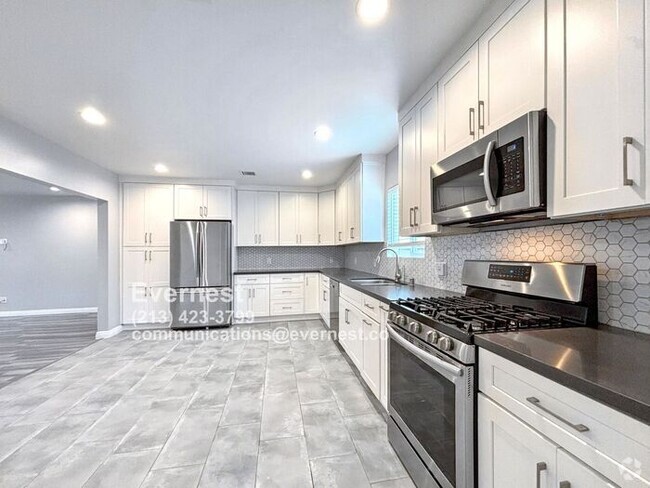 Building Photo - 3456 Redondo Blvd Rental