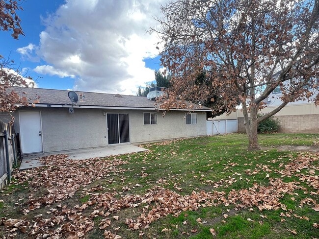 Photo - Yucaipa 2bedroom 1 bath apartment