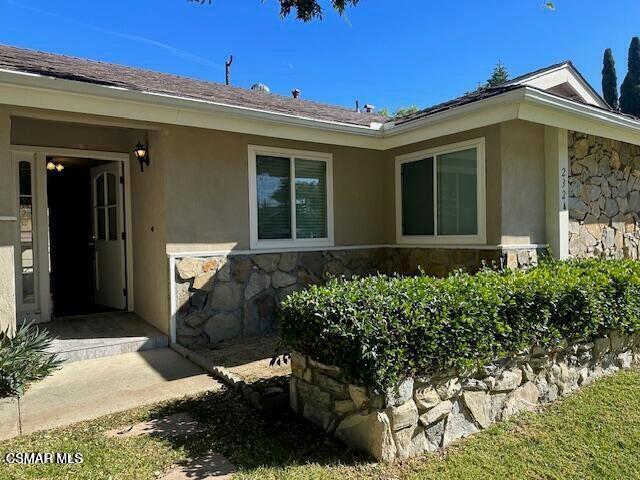 Photo - 2324 Markham Ave