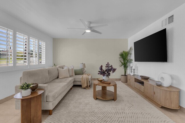 Photo - 72601 Edgehill Dr Unit 1