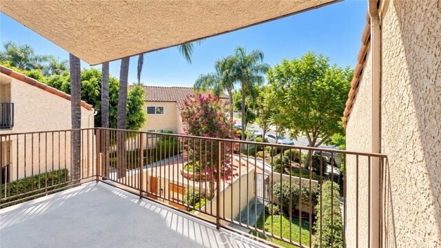 Building Photo - 23401 Park Sorrento Unit 22