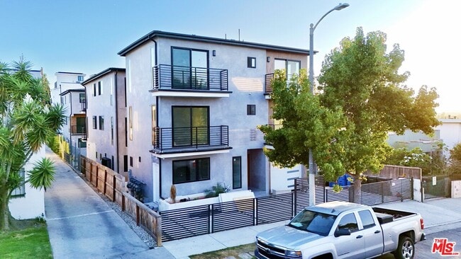 Building Photo - 4642 St Elmo Dr Rental