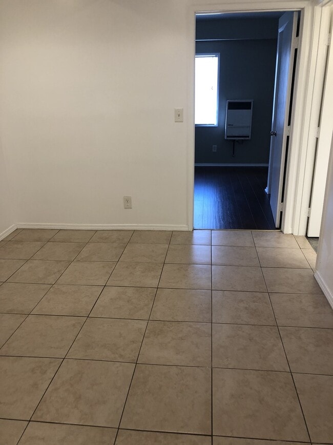 Photo - 1420 Redondo Blvd Unit 2