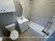 Photo - 831 Merrett Dr Unit 2