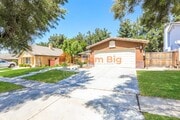 Photo - 1493 Evergreen Ave
