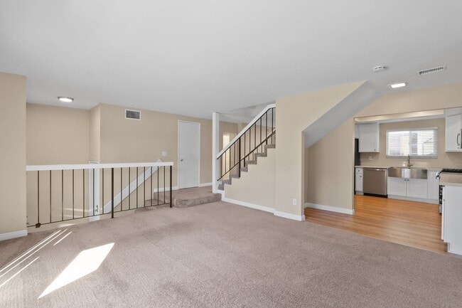 Photo - 989 W Imperial Hwy