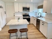 Photo - 382 Aristotle St