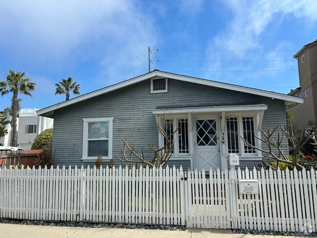 Building Photo - 724 N Cleveland St Rental