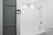 Photo - Gorgeous 1 Bedroom with AC and Parking in ... Apartment Unit 07