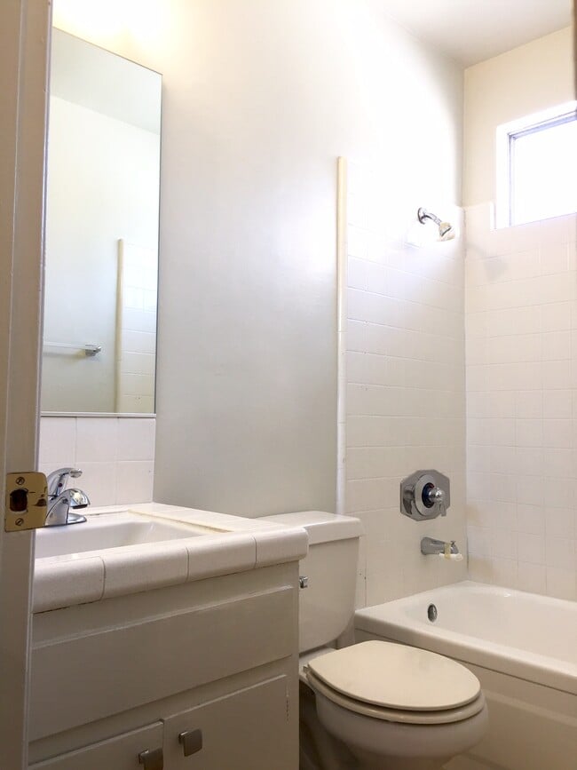 Photo - 1400 Brockton Ave