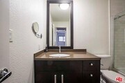 Photo - Prime location Studio near Cedars Sinai, B...