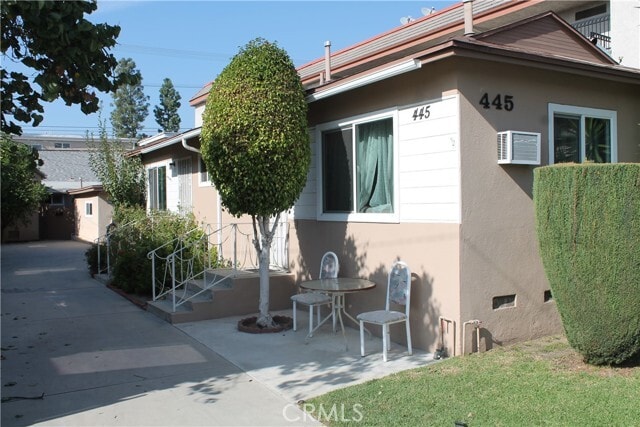 Building Photo - 445 E Providencia Ave