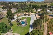 Photo - 37200 Glen Oaks Rd