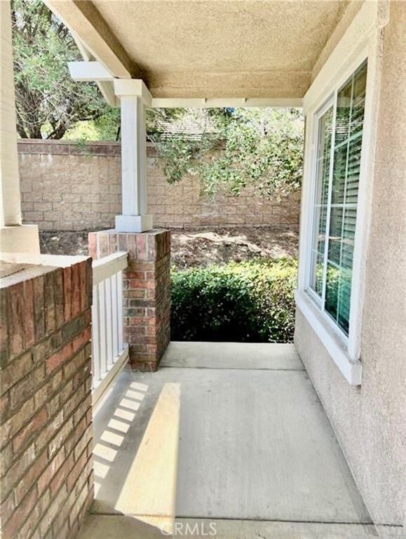 Photo - 32040 Poppy Way