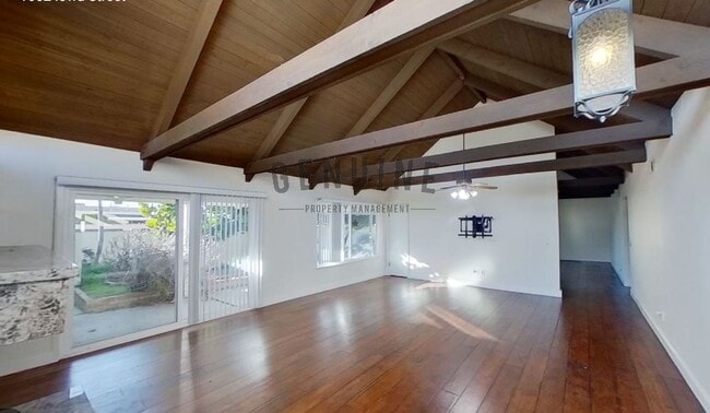 Building Photo - Coming Soon: 3Bd 2Ba Home in Mesa Verde