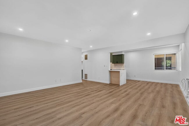 Photo - 12287 Osborne St Unit 13