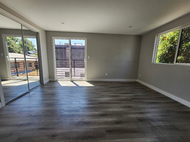 Photo - 3328 Portola Ave