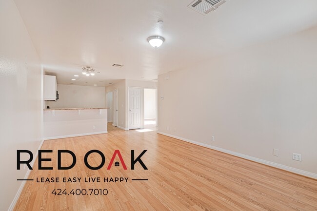 Building Photo - 500 The Terrace Unit 502-1