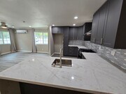 Photo - Fantastic 2 Bed, 2.5 Bath ADU unit in Sunn... Unit A