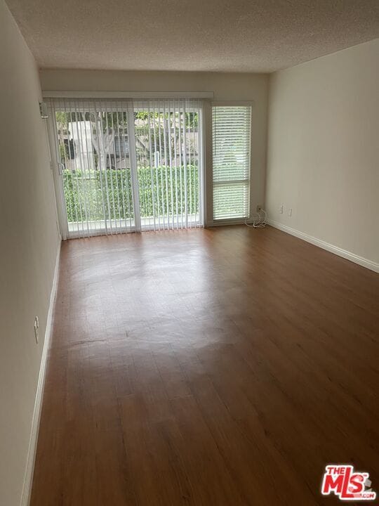 Building Photo - 4244 Duquesne Ave Unit 1 Rental