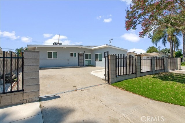 Photo - 833 N Eldon Ave