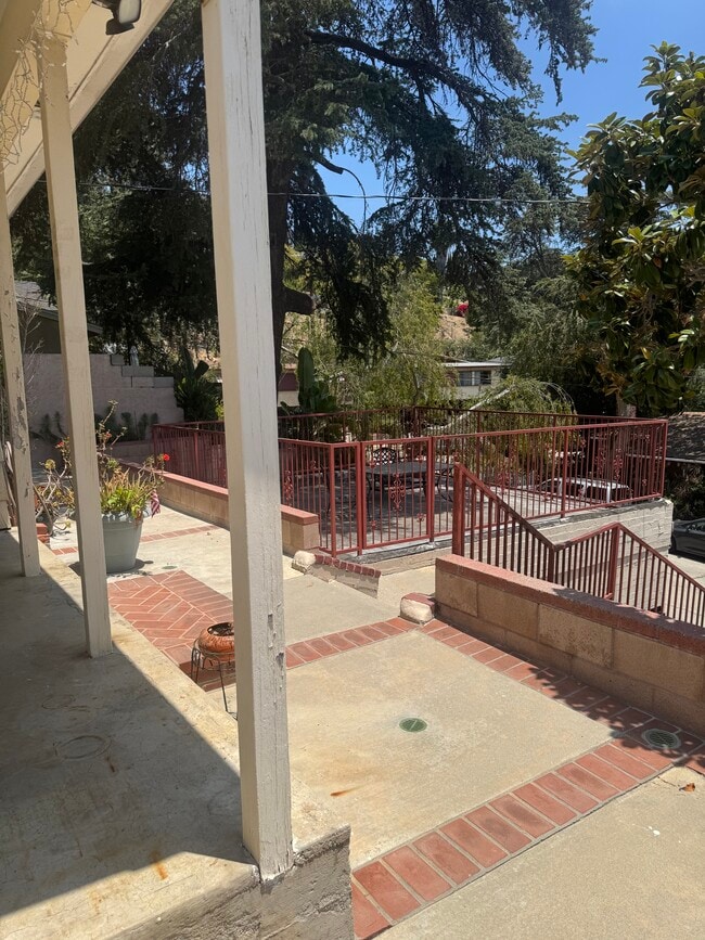 Gated Patio Terrace Area - 6247 Oak Crest Way Unit HLP#1