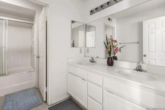 Photo - 4757 Camberley Ct