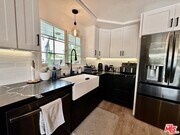 Photo - 22428 Victory Blvd