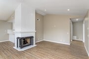 Photo - Beautiful two-bedroom, two-bath home in Oa...