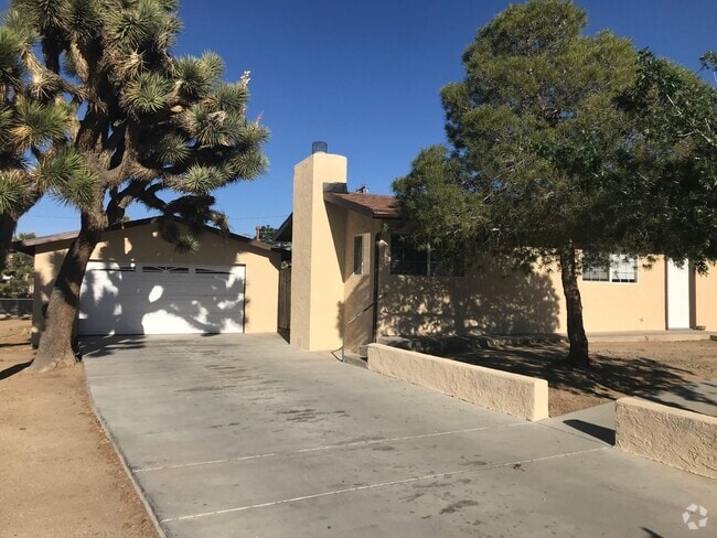 Building Photo - COMING SOON Rental