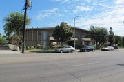 18631 Burbank Blvd - 18631 Burbank Blvd