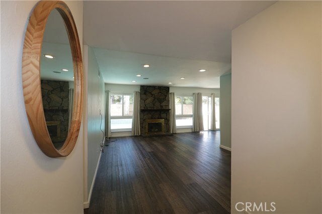 Photo - 27521 Glasser Ave