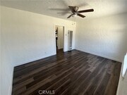 Photo - 1702 W 60th St Townhome