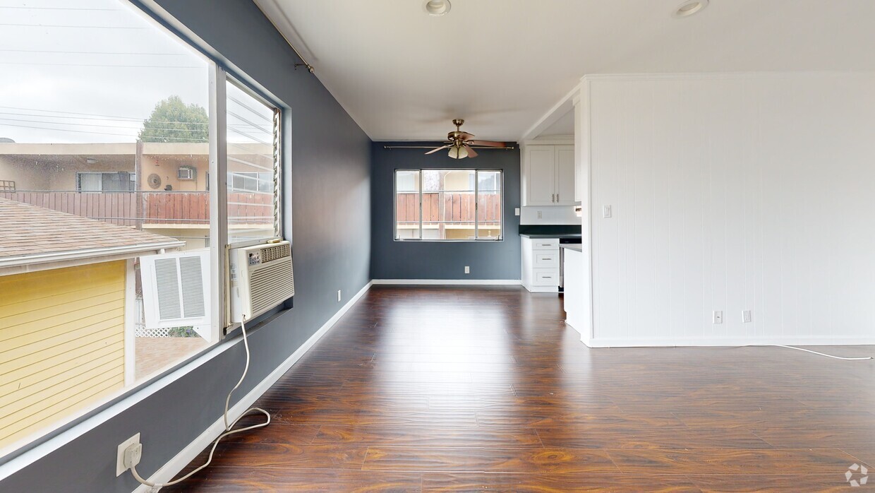 3D Tour - 7550 Fountain Ave