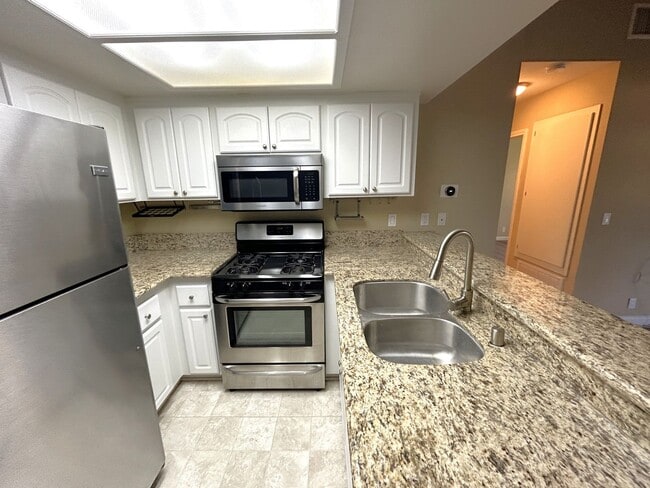 Photo - W MISSION BLVD UNIT 16 ONTARIO 91762 (2 BED / 2 BATH)
