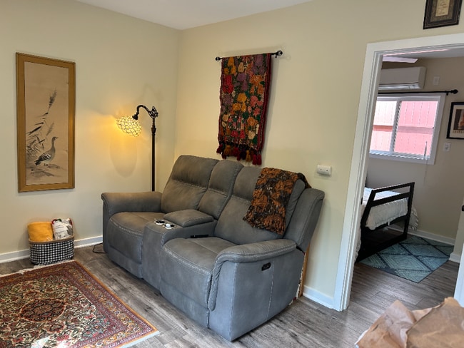 Photo - 4166 Jasmine Ave Unit B