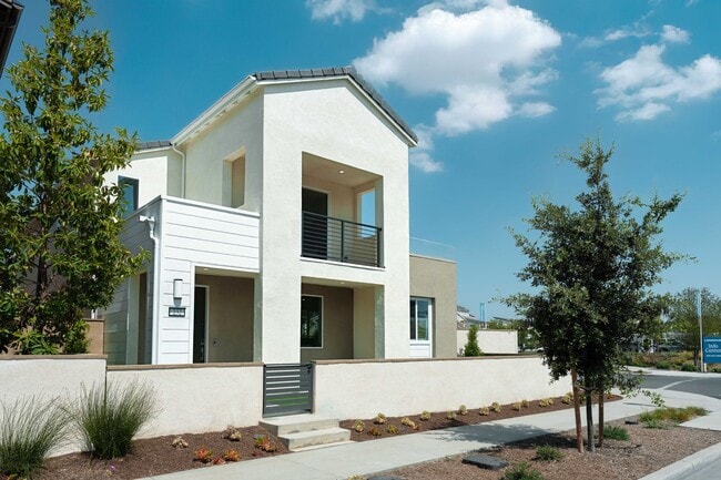Building Photo - 232 Junco