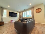 Photo - Beautiful 3 Bedroom in Private Community House