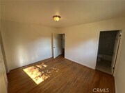 Photo - 18210 Vanowen St House