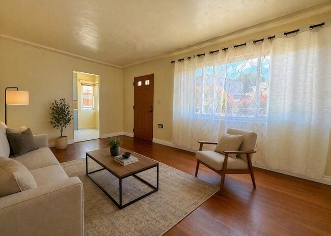 Photo - Available Now - Cozy Two Bedroom Duplex w/ Hardwood Floors! Lovely Kitchen! Unit 2687 Reynard Way