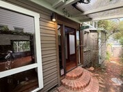 Photo - Hidden Garden Retreat – A One-Bedroom Oasis in the Heart of Venice