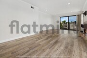 Photo - 3903 California St Townhome