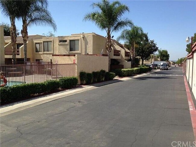 Photo - 2266 Denair Ave Unit 414