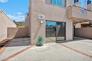 Photo - 25761 Le Parc Condo Unit 19