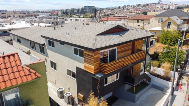 Building Photo - 701 N Hill Pl Rental