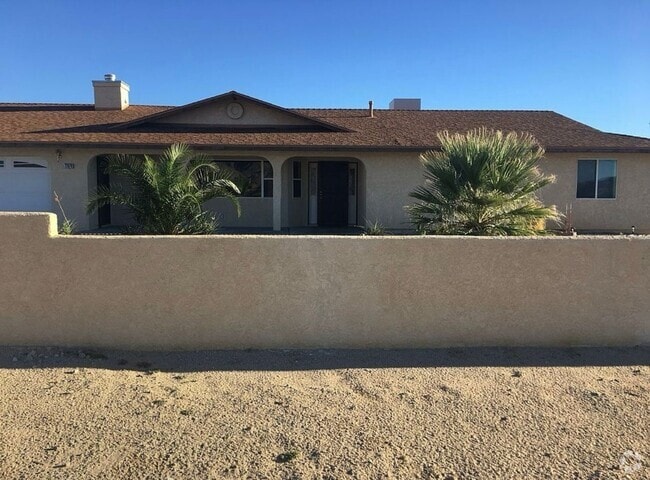 Building Photo - Large 3 bedroom home on a corner lot comin...