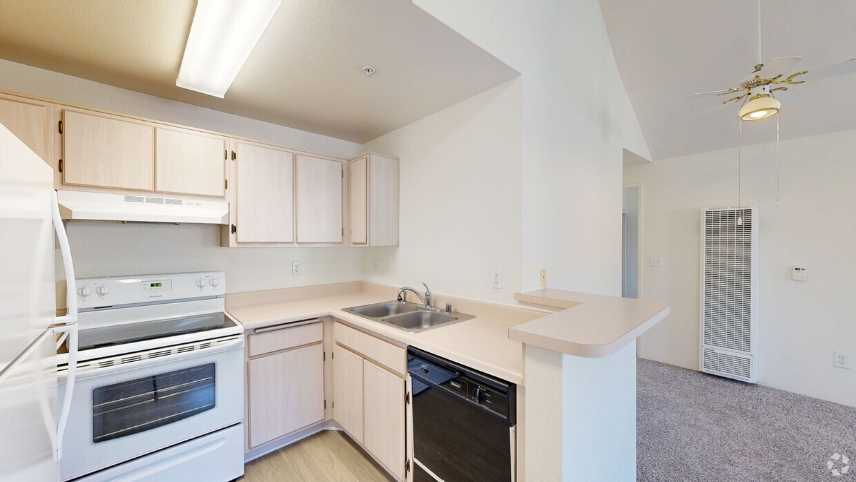 3D Tour - Seasons at Redondo Beach, A 55+ Community